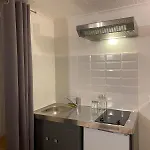 Studio Near Train Station