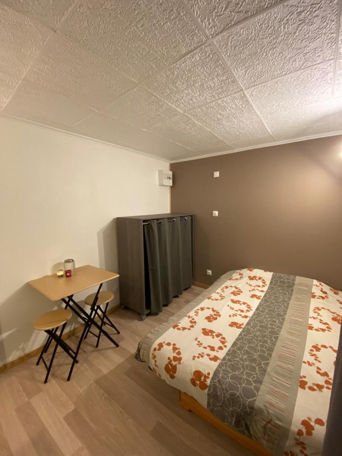 Appartement Near Train Station